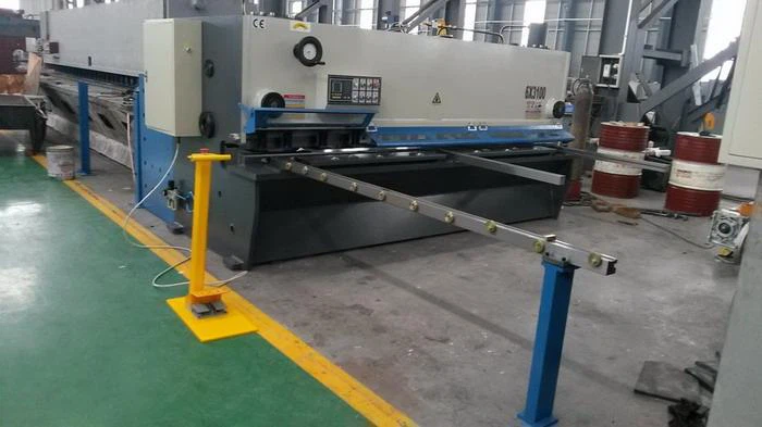 AHYW 3mtr kim loại chém 6mm