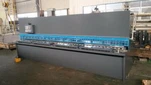 Máy cắt kim loại Ahyawei 4m