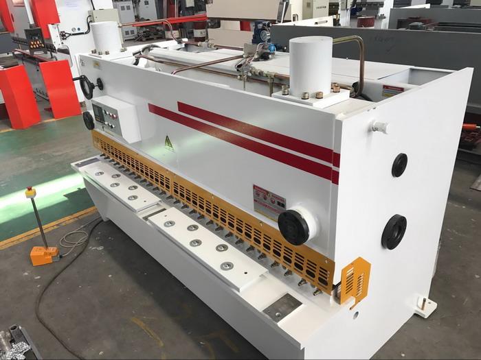 Máy cạo râu AHYW 3 mtr