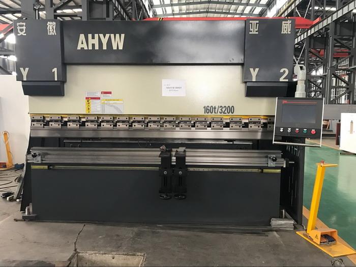 AHYW Yawei 6 trục CNC Synchro Pressbrake 3M