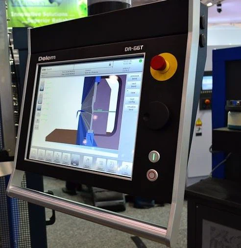 DELEM da66t full touch screen for Yawei PBH PBC 3M 4M CNC Press brakes 7 axis